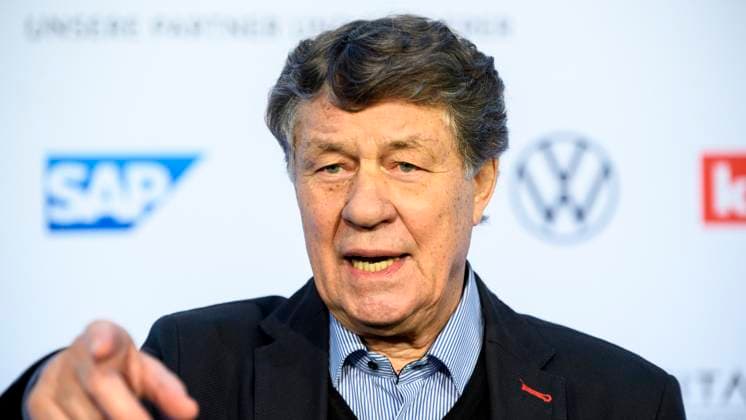Sport Themen der Woche KW13 Sport Bilder des Tages Otto Rehhagel (Kuratoriumsmitglied der DFB-Stiftung Sepp Herberger), Verleihung der Sepp-Herberger-Awards am Montag, 27. Januar 2023, Telekom-Hauptstadtrepraesentanz in Berlin, 27.03.23, 2023, GER, Berlin, Verleihung der Sepp-Herberger-Awards am Montag, 27. Januar 2023, Telekom-Hauptstadtrepraesentanz in Berlin, Foto: Eibner-Pressefoto Uwe Koch Berlin *** Otto Rehhagel Member of the Board of Trustees of the DFB Foundation Sepp Herberger , Presentation of the Sepp Herberger Awards on Monday, January 27, 2023, Telekom Hauptstadtrepraesentanz in Berlin, 27 03 23, 2023, GER, Berlin, Presentation of the Sepp Herberger Awards on Monday, January 27, 2023, Telekom Hauptstadtrepraesentanz in Berlin, photo Eibner Pressefoto Uwe Koch Berlin Copyright: xEibner-Pressefoto UwexKochx EP_UKH