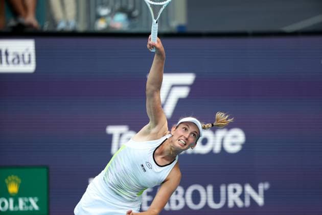 March 27, 2023, Miami Gardens, Florida, United States Of America: MIAMI GARDENS, FLORIDA - MARCH 27: Elena Rybakina of Kazakhstan defeats Elise Mertens of Belgium in her fourth-round match on Day 9 of the Miami Open at Hard Rock Stadium on March 27, 2023 in Miami Gardens, Florid...People: Elise Mertens Miami Gardens United States Of America - ZUMAs214 20230327_zda_s214_077 Copyright: xSMGx
