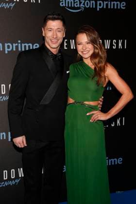 WARSZAWA 28.03.2023 PREMIERE OF AMAZON PRIME LEWANDOWSKI - UNKNOWN N Z. ROBERT LEWANDOWSKI ANNA LEWANDOWSKA FOT. ALEKSANDER MAJDANSKI NEWSPIX.PL --- Newspix.pl  AM280323_155