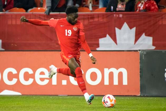 Fußball, CONCACAF Nations League, Kanada - Honduras March 28, 2023, Toronto, Ontario, Canada: Alphonso Davies 19 in action during the CONCACAF Nations League qualifier game between Canada and Honduras at BMO field in Toronto. The game ended 4-1 for Canada sending it to the semifinals. Toronto Canada - ZUMAm154 20230328_zap_m154_030 Copyright: xAngelxMarchinix