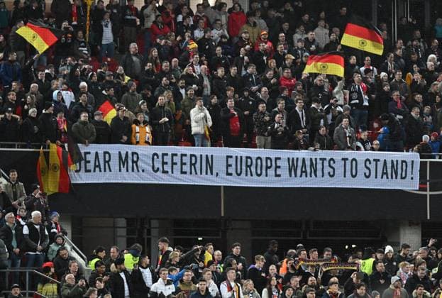 Fussball, Herren, Saison 2022 2023, Testspiel in Köln, Deutschland - Belgien, Banner mit der Aufschrift: Dear Mr. Ceferin, Europe wants to stand! , 28.03. 2023, *** Football, men, 2022 2023 season, test match in Cologne, Germany Belgium, banner saying Dear Mr Ceferin, Europe wants to stand , 28 03 2023, Copyright: xMatthiasxKochx
