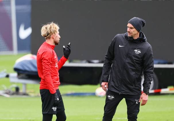 RB Leipzig Training 28 03 2023 Leipzig, 28 03 2023, RBL Training Center, Football Bundesliga , RB Leipzig Training , In picture f l Kevin Kampl 44, RB Leipzig and Co Coach Alexander Zickler RB Leipzig , Picture Point
