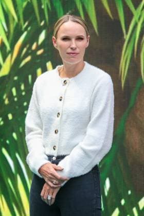 March 30, 2023, Miami Gardens, Florida, USA: Caroline Wozniacki waits to be inducted into the Orange Bowl Hall of Fame during Day 11 at the Miami Open presented by Itau at Hard Rock Stadium. Miami Gardens USA - ZUMAw109 20230330_zap_w109_022 Copyright: xDebbyxWongx