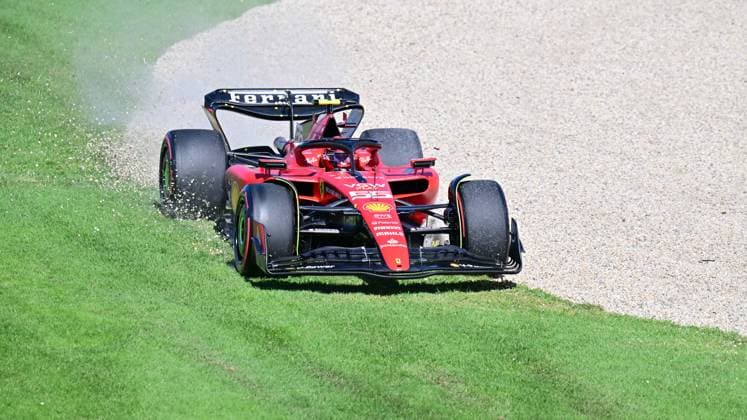 55 SAINZ Carlos (spa), Scuderia Ferrari SF-23, action during the Formula 1 Rolex Australian Grand Prix 2023, 3rd round of the 2023 Formula One World Championship, WM, Weltmeisterschaft from March 31 to April 2, 2023 on the Albert Park Circuit, in Melbourne, Australia - F1 - AUSTRALIAN GRAND PRIX 2023 DPPI Panoramic  00122006_AU2_2168A