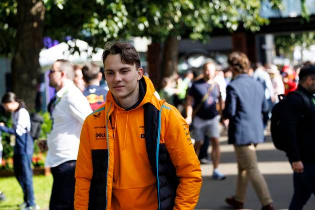 31st March 2023: Melbourne Grand Prix Circuit, Melbourne, Victoria, Australia: Australian Formula 1 Grand Prix: Free Practice: Number 81 McLaren driver Oscar Piastri arriving at the Australian Formula 1 for free practise sessions  ActionPlus12492146 StephenxBlackberry