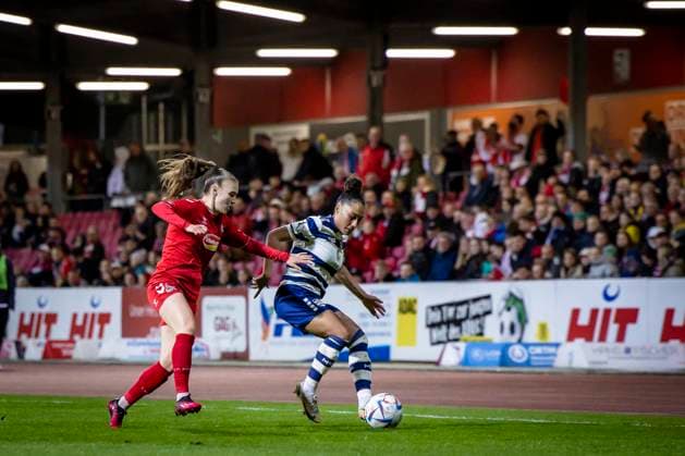 1 Women Bundesliga 1 FC Koeln MSV Duisburg, 31 03 2023 Alena Bienz 11, 1 FC Koeln , Vanessa Fuerst 8, MSV Duisburg during the match 1 FC Koeln MSV Duisburg on matchday 17 of the women soccer Bundesliga on 31 03 2023 at the Suedstadion in Koeln DFL REGULATIONS PROHIBIT ANY USE OF PHOTOGRAPHS AS IMAGE SEQUENCES AND OR QUASI VIDEO Copyright: xBEAUTIFULxSPORTS AxelxKohringx