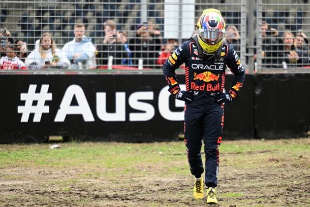 AUSTRALIAN F1 GRAND PRIX, Sergio Perez of Red Bull Racing after running his car off the track during qualifying at the 2023 Australian Grand Prix at the Albert Park Circuit in Melbourne, Saturday, April 1, 2023. ( NO ARCHIVING, EDITORIAL USE ONLY, NO USE IN BOOKS WITHOUT CONSENT MELBOURNE VICTORIA AUSTRALIA  Copyright: xJAMESxROSSx 20230401001781575785