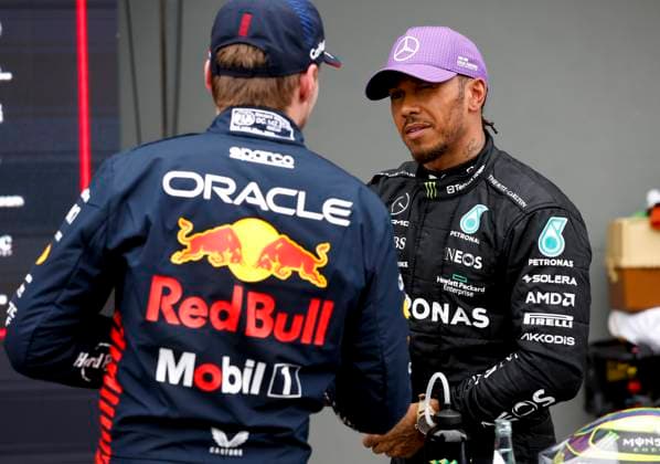 1 Max Verstappen NLD, Oracle Red Bull Racing , 44 Lewis Hamilton GBR, Mercedes AMG Petronas F1 Team , F1 Grand Prix of Australia at Albert Park Circuit on April 1, 2023 in Melbourne, Australia Photo by HOCH ZWEI Melbourne Australia