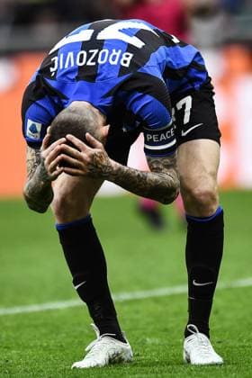 Sport Themen der Woche KW13 Sport Bilder des Tages Mp Milano 01 04 2023 - campionato di calcio serie A Inter-Fiorentina foto Matteo Papini Image nella foto: delusione Marcelo Brozovic 