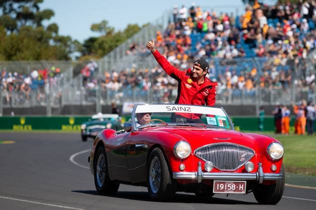 MELBOURNE, AUSTRALIA - APRIL 02: Carlos Sainz (55) driving for Scuderia Ferrari during the Driver Parade at The Australian Formula One Grand Prix on April 02, 2023, at The Melbourne Grand Prix Circuit in Albert Park, Australia. (Photo by Dave Hewison Speed Media Icon Sportswire) AUTO: APR 02 F1 - Australian Grand Prix Icon2304020248