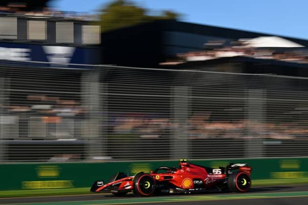 AUSTRALIAN F1 GRAND PRIX, Carlos Sainz of Ferrari during the 2023 Australian Grand Prix at the Albert Park Circuit in Melbourne, Sunday, April 2, 2023. ( NO ARCHIVING, EDITORIAL USE ONLY, NO USE IN BOOKS WITHOUT CONSENT MELBOURNE VICTORIA AUSTRALIA  Copyright: xJAMESxROSSx 20230402001782095122