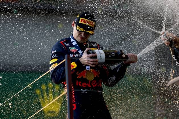 VERSTAPPEN Max (ned), Red Bull Racing RB19, portrait podium during the Formula 1 Rolex Australian Grand Prix 2023, 3rd round of the 2023 Formula One World Championship, WM, Weltmeisterschaft from March 31 to April 2, 2023 on the Albert Park Circuit, in Melbourne, Australia - F1 - AUSTRALIAN GRAND PRIX 2023 - RACE DPPI Panoramic  00122007_F12023GP03AUS_JK266211