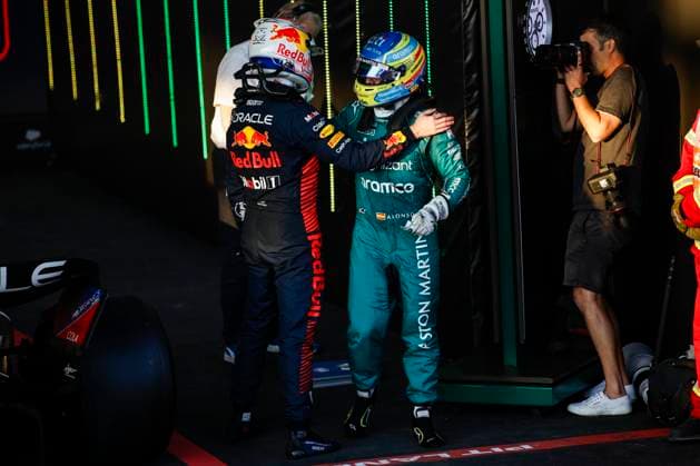 VERSTAPPEN Max (ned), Red Bull Racing RB19, portrait ALONSO Fernando (spa), Aston Martin F1 Team AMR23, portrait during the Formula 1 Rolex Australian Grand Prix 2023, 3rd round of the 2023 Formula One World Championship, WM, Weltmeisterschaft from March 31 to April 2, 2023 on the Albert Park Circuit, in Melbourne, Australia - F1 - AUSTRALIAN GRAND PRIX 2023 - RACE DPPI Panoramic 00122007__R3_4345_1