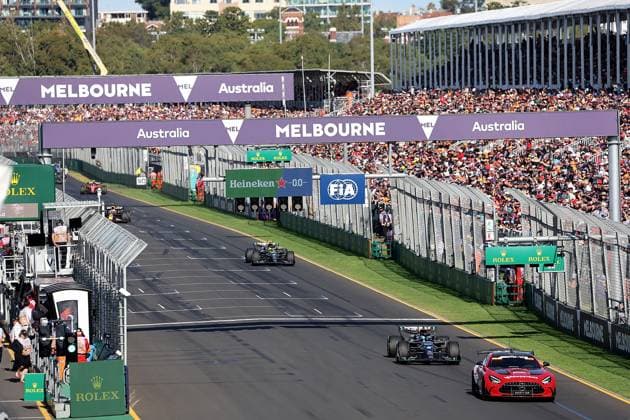 FORMULA 1 ROLEX AUSTRALIAN GRAND PRIX 2023 02.04.2023, Albert-Park, Melbourne, FORMULA 1 ROLEX AUSTRALIAN GRAND PRIX 2023 Safety Car, George Russell (GBR), Mercedes-AMG Petronas Formula One Team, Lewis Hamilton (GBR), Mercedes-AMG Petronas Formula One Team nordphotoxGmbHx xBratic nph00250