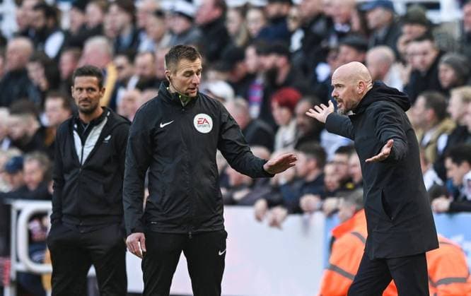 Mandatory Credit: Photo by Richard Lee Shutterstock (13852866y) Manchester United, ManU manager Erik ten Hag protests to the fourth official Michael Salisbury Newcastle United v Manchester United, Premier League, Football, St James Park, Newcastle, UK - 02 Apr 2023 EDITORIAL USE ONLY No use with unauthorised audio, video, data, fixture lists, club league logos or live services. Online in-match use limited to 120 images, no video emulation. No use in betting, games or single club league player publications. Newcastle United v Manchester United, Premier League, Football, St James Park, Newcastle, UK - 02 Apr 2023 EDITORIAL USE ONLY No use with unauthorised audio, video, data, fixture lists, club league logos or live services. Online in-match use limited to 120 images, no video emulation. No use in betting, games or single club league player publications.  Copyright: xRichardxLee Shutterstockx 13852866y