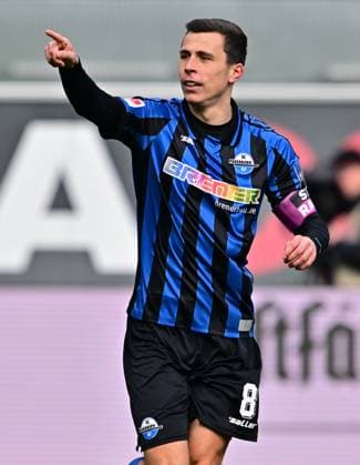 02 04 2023 football season 2022 2023 2 football Bundesliga 26 matchday SC Paderborn 07 SCP SpVgg Greuther Fürth Kleeblatt Sportfoto Zink DFL regulations prohibit any use of photographs as image sequences and or quasi video only for editorial use Torjubel Jubel Freude nach Treffer Torschuss zum 1 0 by Ron Schallenberg 8, SC Paderborn 07