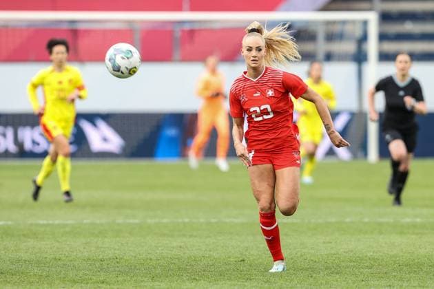 06 04 2023, Lucerne, swissporarena, Friendly Match Switzerland China, Alisha Lehmann of Switzerland Lucerne swissporarena Lucerne Switzerland  Copyright: xJustPictures.ch LuigixRizzox