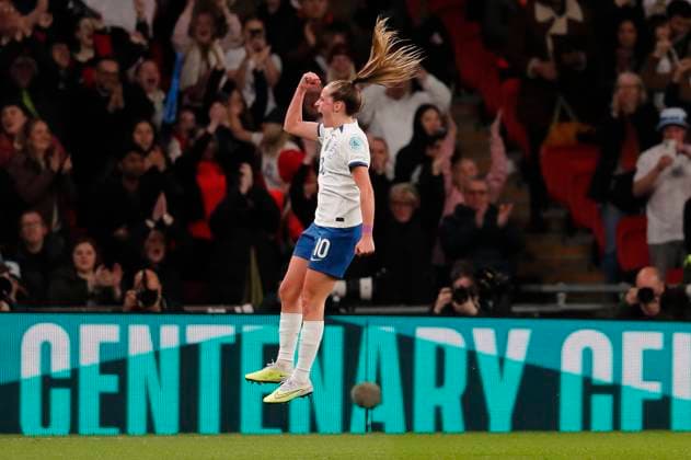 England Women v Brazil Women Womens Finalissima 2023 Ella Toone of England celebrates scoring her sides 1st goal during the Womens Finalissima 2023 match between England Women and Brazil Women at Wembley Stadium, London Content Not Available For UK Newspapers Copyright: xPaulxChestertonx FIL-18329-0016 UK Newspapers OUT