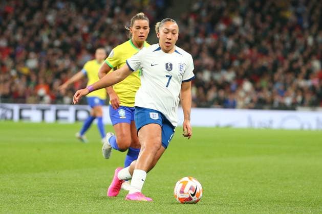 6th April 2023; Wembley Stadium, London, England; Womens Finalissima Football, England versus Brazil; Lauren James of England shields the ball from Tamires of Brazil  ActionPlus12494651 KatiexChan
