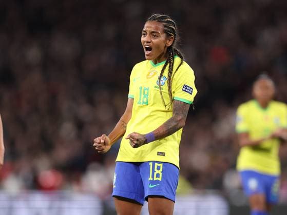 London, England, 6th April 2023. Geyse Ferreira of Brazil reacts after her shot is saved by Mary Earps of England during the Women s CONMEBOL UEFA Finalissima match at Wembley Stadium, London. Picture credit should read: Paul Terry Sportimage EDITORIAL USE ONLY. No use with unauthorised audio, video, data, fixture lists, club league logos or live services. Online in-match use limited to 120 images, no video emulation. No use in betting, games or single club league player publications. SPI-2352-0016