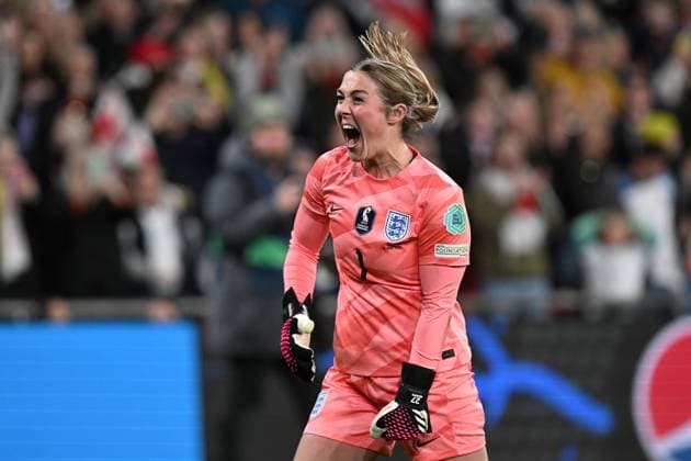 England Women v Brazil CONMEBOL UEFA Women s Champions Cup Finalissima Mary Earps of England celebrates winning the penalty shootout during the CONMEBOL UEFA Women s Champions Cup Finalissima match between England Women and Brazil at Wembley Stadium, London, England on 6 April 2023. London Wembley Stadium Greater London England Editorial use only , Copyright: xGrahamxHuntx PSI-17188-0083