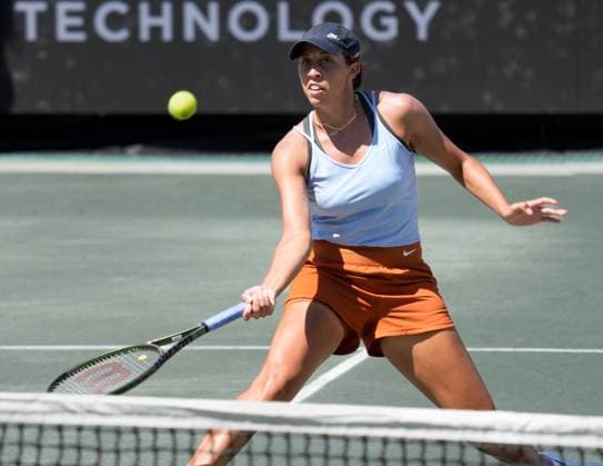 April 7, 2023: Madison Keys (USA) loses to Daria Kasatkina (RUS), 7-6, 4-6, 6-2 at the Credit One Charleston Open being played at Family Circle Tennis Center in Charleston, South Carolina, {USA} Tennisclix Charleston USA - ZUMAc04_ 20230407_zaf_c04_022 Copyright: xLesliexBillmanx