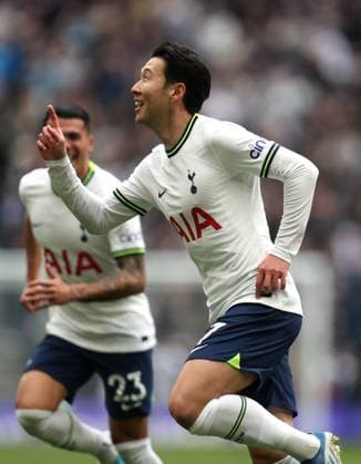 Tottenham Hotspur v Brighton HA 08 April 2023 London, Premier League Fußball Tottenham Hotspur v Brighton Hove Albion Son Heung Min von Tottenham Hotspur feiert sein 100. Tor in der Premier League Foto von Mark Leech London UK  Copyright: xMarkxLeechxOffside