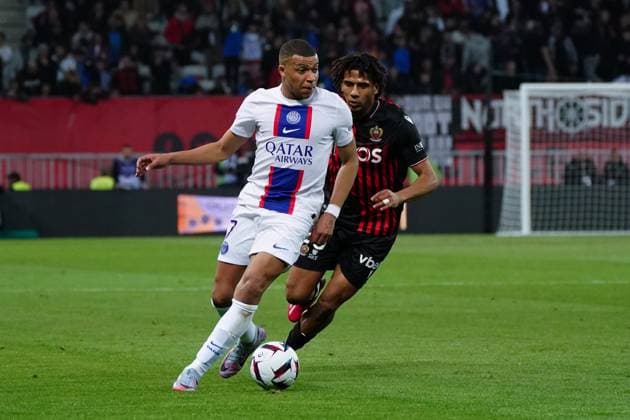 Kylian MbappÃ (Paris SG) - Jean Clair Todibo (OGC Nice) FOOTBALL : OGC Nice vs Paris SG - Ligue 1 Uber Eats - Nice - 08 04 2023 NorbertScanella Panoramic 