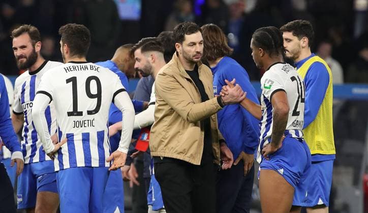 Lucas Tousart, Stevan Jovetic, Trainer Sandro Schwarz, Jessic Ngankam enttäuscht nach Spielende Enttäuschung Fußball Fussball DFL Bundesliga Herren 27.Spieltag Saison 2022 2023 08.04.2023 Hertha BSC Berlin vs. RB Leipzig RBL DFL regulations prohibit any use of photographs as image sequences and or quasi-video *** Lucas Tousart, Stevan Jovetic, coach Sandro Schwarz, Jessic Ngankam disappointed after end of match disappointment Sports Football Soccer DFL Bundesliga Men 27 Matchday Season 2022 2023 08 04 2023 Hertha BSC Berlin vs RB Leipzig RBL DFL regulations prohibit any use of photographs as image sequences and or quasi video