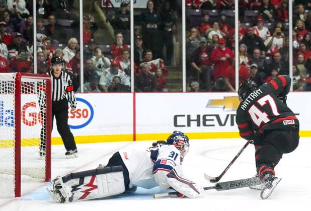 Eishockesy, WM Frauen, USA - Kanada April 10, 2023, BRAMPTON, ON, CANADA: Canada forward Jamie Lee Rattray (47) scores past USA goaltender Aerin Frankel (31) to defeat then USA in a shootout during IIHF Women s World Hockey Championship hockey action in Brampton, Ont., on Monday, April 10, 2023. Canada News - April 10, 2023  - ZUMAc35_ 20230410_zaf_c35_054 Copyright: xNathanxDenettex