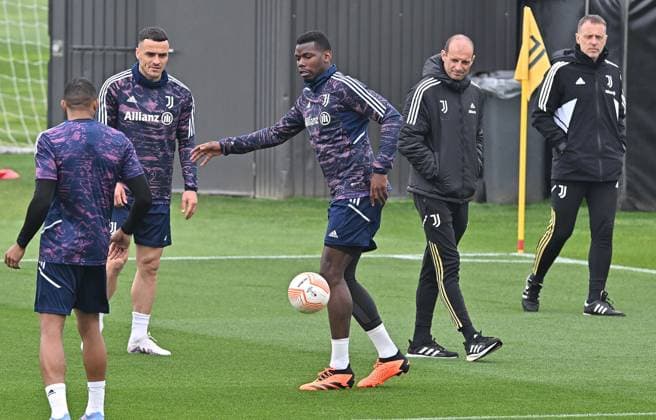 April 12, 2023, Turin, Italy: Juventus Paul Pogba in action during the training session on the eve of the UEFA Europa League quarter final match Juventus FC -Sporting Clube de Portugal at the JTC Continassa, Turin, Italy, 12 April 2023. ANSA ALESSANDRO DI MARCO Turin Italy - ZUMAa110 20230412_zaf_a110_015 Copyright: xAlessandroxDixMarcox