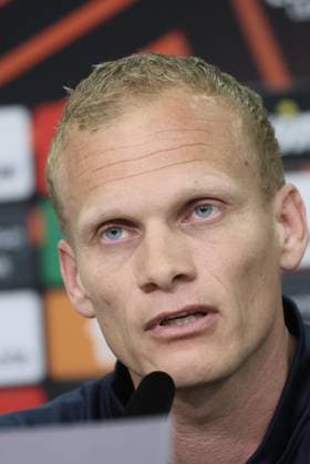 Union s head coach Karel Geraerts pictured at a press conference, PK, Pressekonferenz of Belgian soccer team Royale Union Saint-Gilloise, Wednesday 12 April 2023 in Leverkusen, Germany. Union is preparing for tomorrow s game against German Bayer 04 Leverkusen, the first leg of the quarterfinals of the UEFA Europa League competition. BRUNOxFAHY  x64606119x