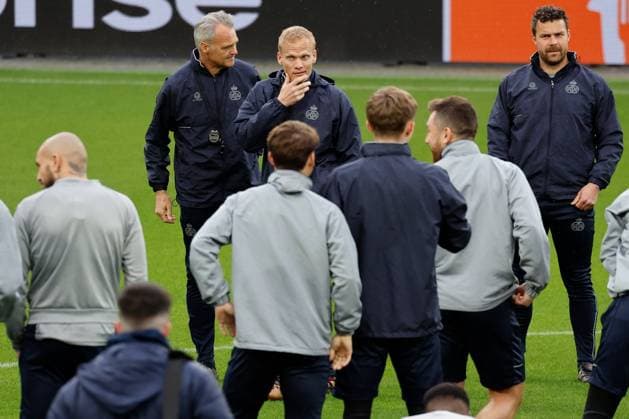 LEVERKUSEN, BELGIUM - APRIL 12 : Geraerts Karel head coach of Union St-Gilloise pictured during a training session the day before the UEFA Europa League Quarter-finals, 1st leg match between Leverkusen and Union SG at the BayArena on April 12, 2023 in Leverkusen, Belgium, 12 04 2023 ( Leverkusen v Union SG - UEFA Europa League - media activities PhotoNews Panoramic 