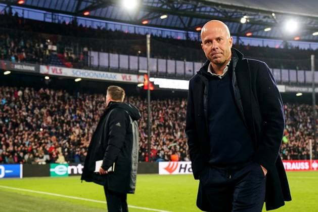 UEFA Europa League quarter final: Feyenoord v AS Roma Rotterdam - Feyenoord coach Arne Slot during the match between Feyenoord v AS Roma at Stadion Feijenoord De Kuip on 13 April 2023 in Rotterdam, the Netherlands. Copyright: xYannickxVerhoevenx