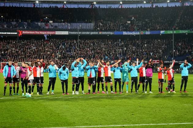 UEFA Europa League quarter final: Feyenoord v AS Roma Rotterdam - Feyenoord players celebrating the win after the match between Feyenoord v AS Roma at Stadion Feijenoord De Kuip on 13 April 2023 in Rotterdam, the Netherlands. Copyright: xYannickxVerhoevenx