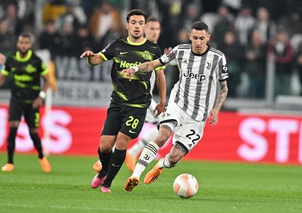 April 13, 2023, Turin, Italy: Juventus Angel Di Mariaand Sporting Lisbona s Pedro Goncalves in action during the first leg of the UEFA Europa League quarter-finals soccer match Juventus FC vs Sporting Lisbona at the Allianz Stadium in Turin, Italy, 13 april 2023 ANSA ALESSANDRO DI MARCO Uefa Europa League: Juventus-Sporting Lisbona  - ZUMAa110 20230413_zaf_a110_034 Copyright: xAlessandroxDixMarcox