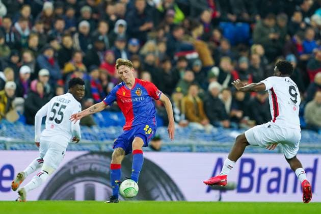 13 04 2023, Basel, St Jakobs Park, Switzerland, UEFA Europa Conference League FC Basel OGC Nice, 23 Wouter Burger Basel battles for the ball Basel St Jakobs Park Basel Switzerland  Copyright: xJustPictures.ch DanielaxPorcellix