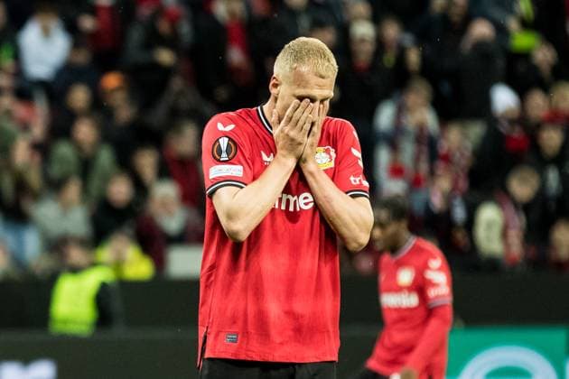 UEFA Europa League Bayer 04 Leverkusen Royale Union Saint Gilloise Mitchel Bakker Bayer 04 Leverkusen, 5 slaps his hands in front of his face in frustration UEFA Europa League quarterfinals Bayer 04 Leverkusen Royale Union Saint Gilloise, BayArena Leverkusen Copyright: xBEAUTIFULxSPORTS Wunderlx