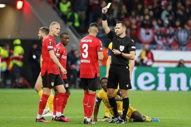 LEVERKUSEN, GERMANY - APRIL 13 : yellow card Hincapie Piero defender of Bayer Leverkusen during the UEFA Europa League Quarter-finals, 1st leg match between Leverkusen and Union SG at the BayArena on April 13, 2023 in Leverkusen, Germany, 13 04 2023 ( Leverkusen v Union SG - UEFA Europa League PhotoNews Panoramic 