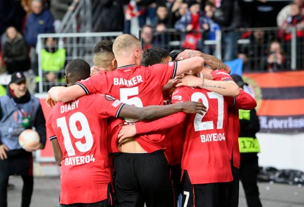 Cheers LEV around Florian WIRTZ LEV after his goal to 1 1, Football Europa League, quarterfinal first leg, Bayer 04 Leverkusen LEV Union Saint Gilloise USG 1 1, on 13 04 2023 in Leverkusen Germany UEFA regulations prohibit any use of photographs as image sequences and or quasi video Â
