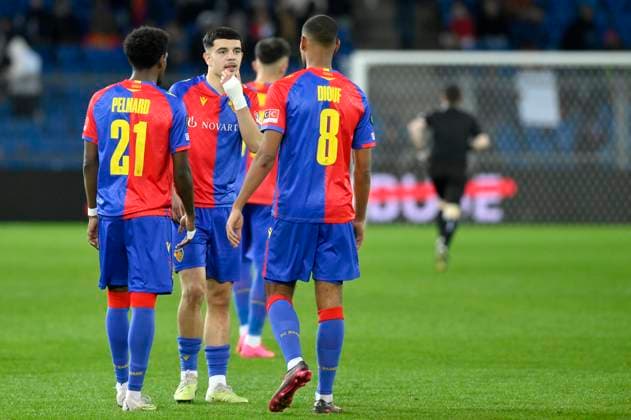 F l n r Andy Pelmard, Mohamed Zeki Amdouni, Andy Diouf, FCB, FC Basel OGC Nice, UEFA Europa Conference quarterfinal, Football, 13 04 2023