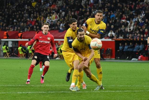 Florian Wirtz Bayer 04 Leverkusen , li , scores the goal with this shot to 1 1 13 04 2023, Football Europa League, season 2022 23, quarterfinal first leg, Bayer 04 Leverkusen Union Saint Gilloise 1 1 Leverkusen BayArena Nordrhein Westfalen Germany. Team2