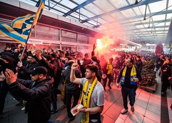 LEVERKUSEN, GERMANY - APRIL 13 : Supporters and fans of Union Saint-Gilloise during the UEFA Europa League Quarter-finals, 1st leg match between Leverkusen and Union SG at the BayArena on April 13, 2023 in Leverkusen, Germany, 13 04 2023 ( Leverkusen v Union SG - UEFA Europa League PhotoNews Panoramic 