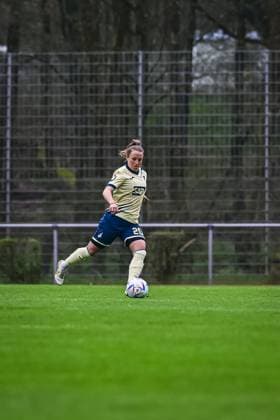16 04 2023, GER, soccer, women, test match, 2022 2023, 1 FC Köln TSG Hoffenheim Michaela Specht 20 TSG controls the ball Westerburg School Stadium Rhineland Palatinate Germany.
