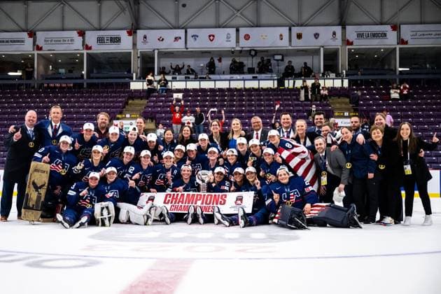 230416 Players of USA celebrate winning the 2023 IIHF Women s World Championship final between Canada and USA on April 16, 2023 in Brampton Photo Mathilda Ahlberg BILDBYRAN kod MA MA0464 ishockey ice hockey vm dam 2023 iihf womens world championship dam vm ishockey vm canada usa women bbeng kanada jubel,  Copyright: MATHILDAxAHLBERG BB230416MA203