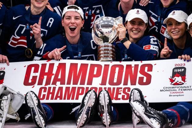 230416 Players of USA celebrate winning the 2023 IIHF Women s World Championship final between Canada and USA on April 16, 2023 in Brampton Photo Mathilda Ahlberg BILDBYRAN kod MA MA0464 ishockey ice hockey vm dam 2023 iihf womens world championship dam vm ishockey vm canada usa women bbeng kanada jubel,  Copyright: MATHILDAxAHLBERG BB230416MA204