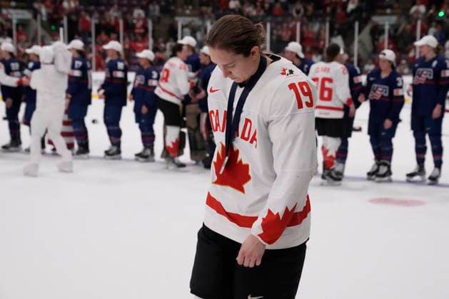 April 16, 2023, Brampton, ON, CANADA: Canada captian Marie-Philip Poulin (29) skates off with a silver medal after IIHF Women s World Hockey Championship gold medal hockey action against the USA in Brampton, Ont., on Sunday, April 16, 2023. Canada News - April 16, 2023  - ZUMAc35_ 20230416_zaf_c35_115 Copyright: xFrankxGunnx