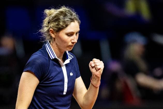 Tamara Korpatsch GER vs Cristina Bucsa ESP in picture Cristina Bucsa ESP With victory fist Porsche Tennis Grand Prix GP Stuttgart 2023, Billie Jean King Cup, Porsche Arena, 17 04 2023 Porsche Tennis Grand Prix GP Stuttgart 2023 Porsche Arena, 17 04 2023 Stuttgart Copyright: xEibner-Pressefoto RogerxBuerkex EP_EER