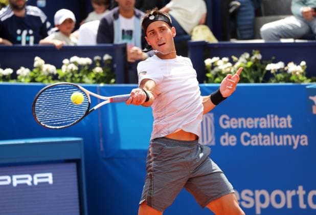 Barcelona Open Banc Sabadell 2023 Tomas Martin Etcheverry during the match against Pablo Andujar, corresponding to the day 1 of the Barcelona Open Banc Sabadell, 70th Conde de Godo Trophy, in Barcelona, on 17th April 2023. Barcelona Spain Copyright: xUrbanandsportx originalFilename:urbanandsport-barcelon230417_npCoo