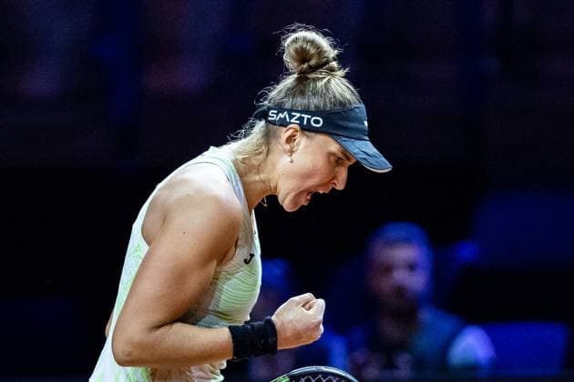 Match Martina Trevisan vs Beatriz Haddad Maia in picture Beatriz Haddad Maia BRA With victory fist Porsche Tennis Grand Prix GP Stuttgart 2023, Billie Jean King Cup, Porsche Arena, 18 04 2023 Porsche Tennis Grand Prix GP Stuttgart 2023 Porsche Arena, 18 04 2023 Stuttgart, Germany Copyright: xEibner-Pressefoto RogerxBuerkex EP_EER
